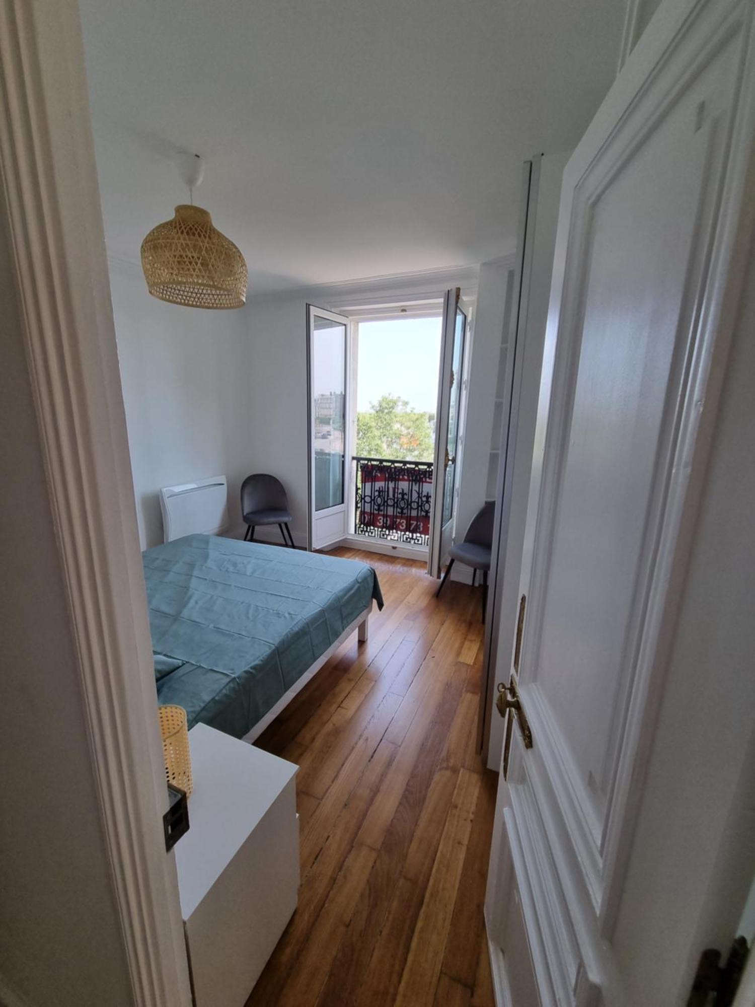 Face Chateau St Germain En Laye, Appartement 4 A 6 Personnes, 23 Min De Paris Champs-Elysees Saint-Germain-en-Laye Exterior foto
